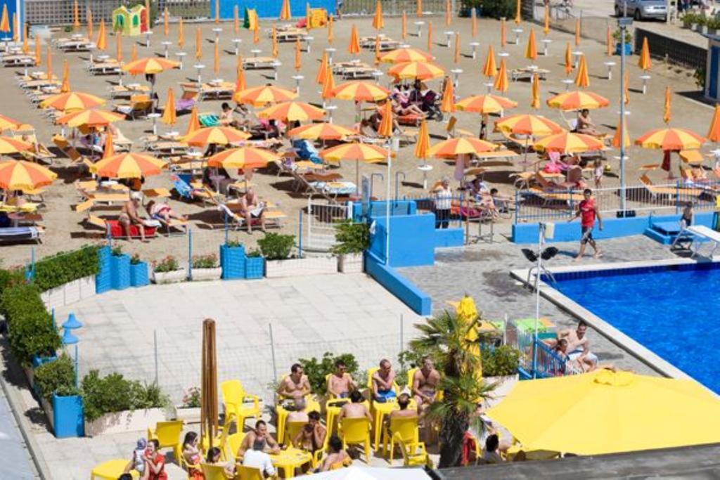 Hotel Leonardo Cesenatico Eksteriør bilde